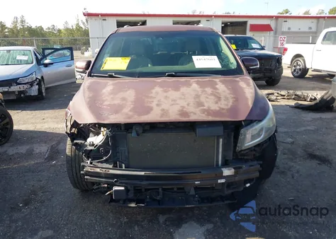 2017 Kia Sedona Lx z USA, uszkodzony, nr VIN KNDMB5C1XH6334834